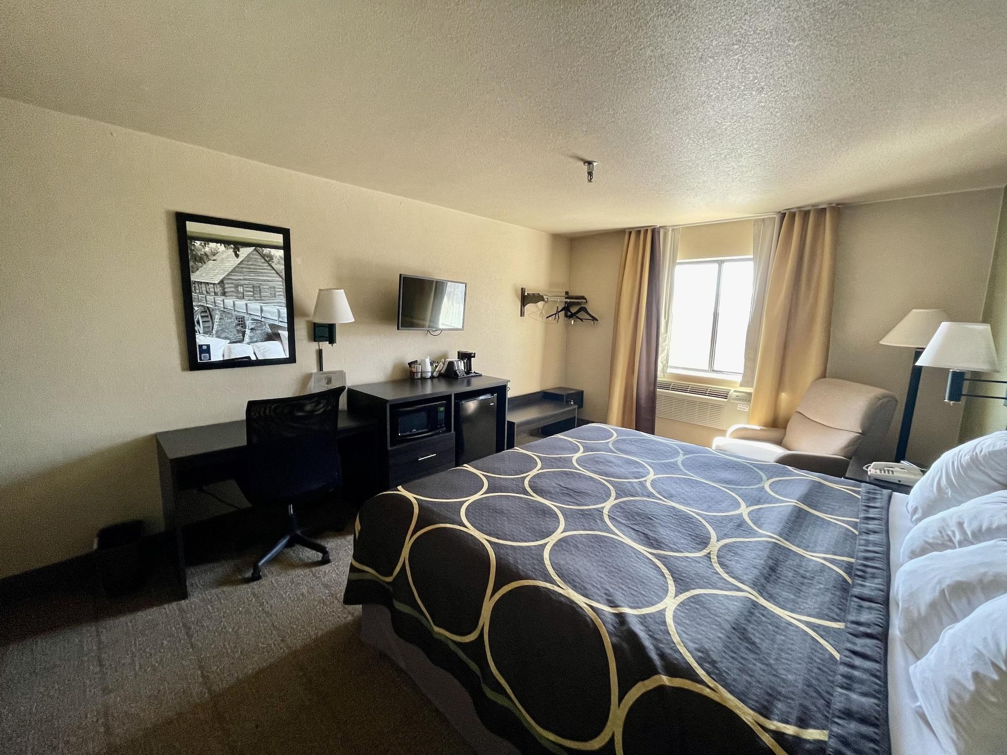 Super 8 By Wyndham Macon Motel Exterior foto